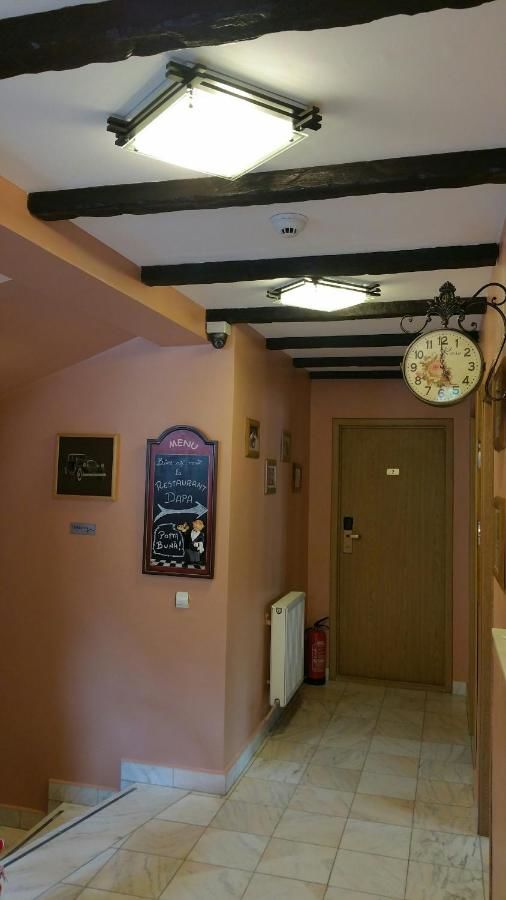 Гостевой дом Pensiunea Dapa Предял-18